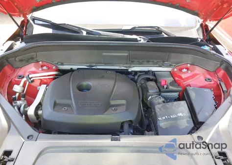 2016 Volvo Xc90 T6 R-Design z USA, uszkodzony, nr VIN YV4A22PM8G1058118